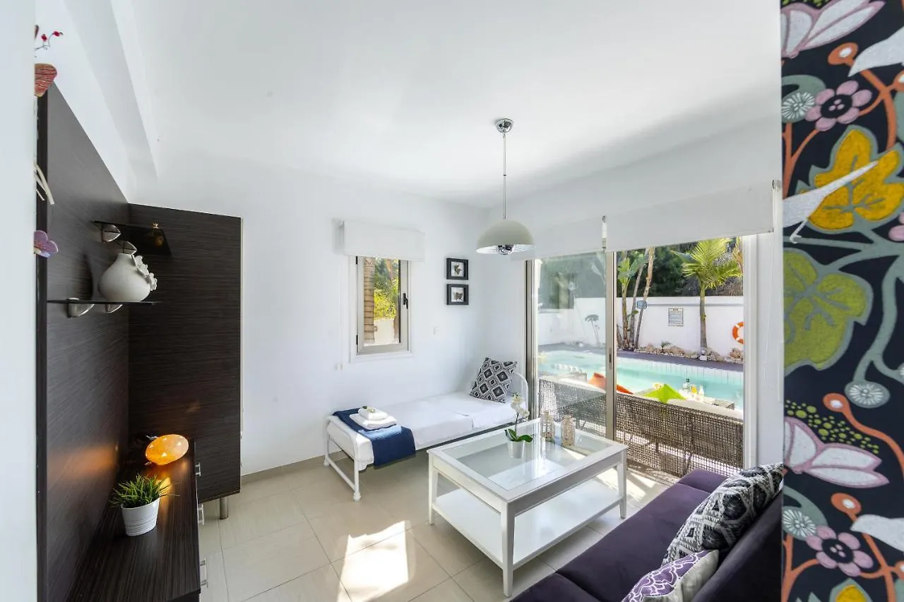 Protaras Villa Ithaki