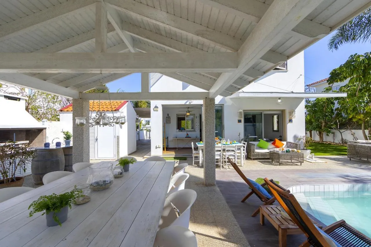 Protaras Villa Ithaki